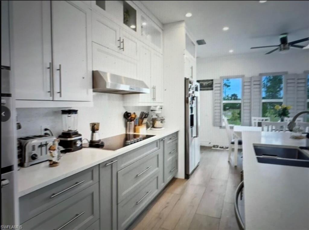 GOLDEN GATE ESTATES - Residential