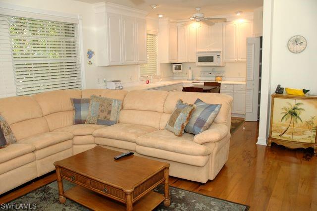 OLDE NAPLES - Residential Lease