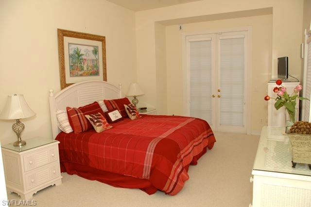 OLDE NAPLES - Residential Lease