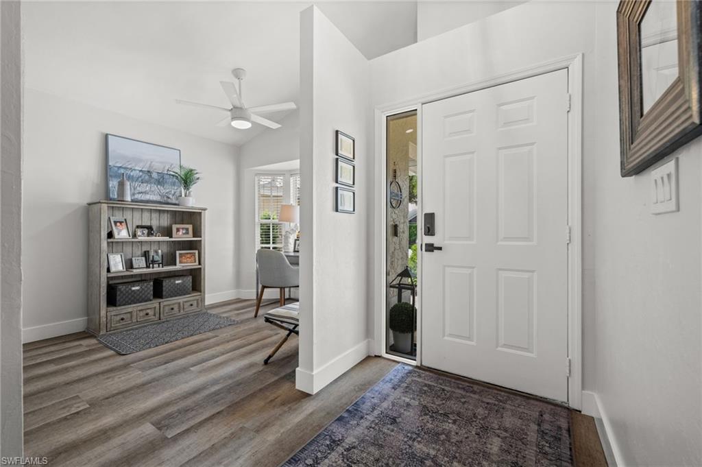 1597 Weybridge CIR 13
