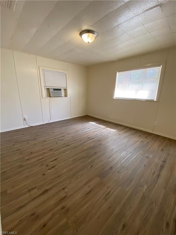 SUNCOAST ESTATES UNREC - Residential Lease