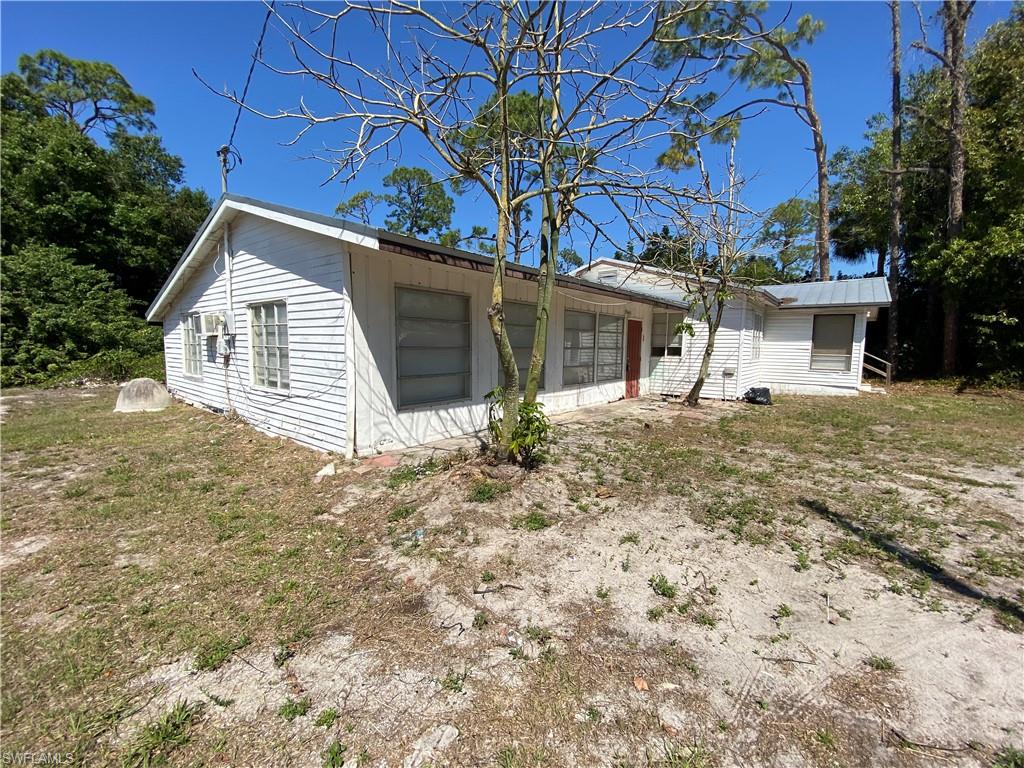 SUNCOAST ESTATES UNREC - Residential Lease