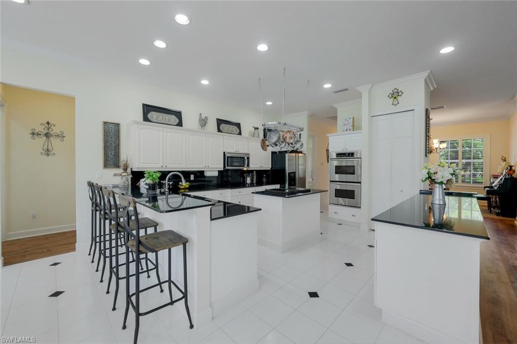 GOLDEN GATE ESTATES - Residential