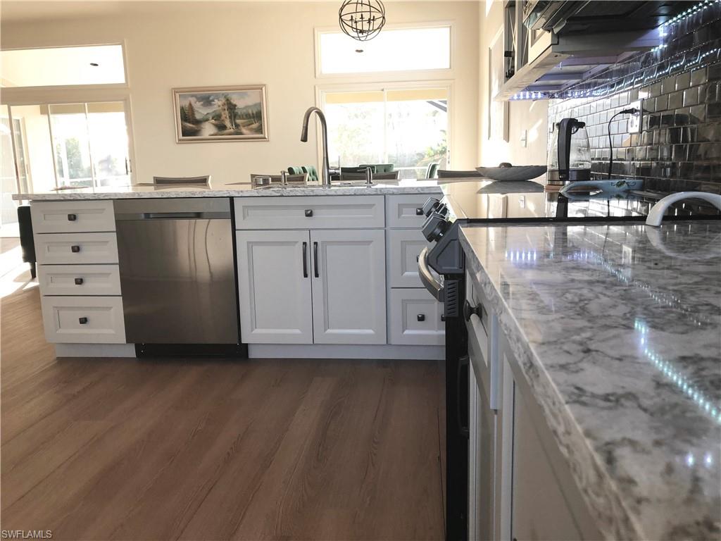 BERKSHIRE LAKES - Residential Lease