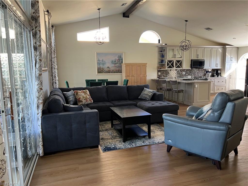 BERKSHIRE LAKES - Residential Lease