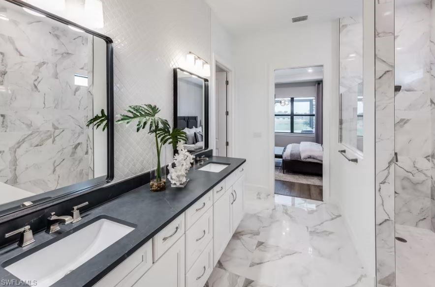 CORKSCREW ESTATES - Residential