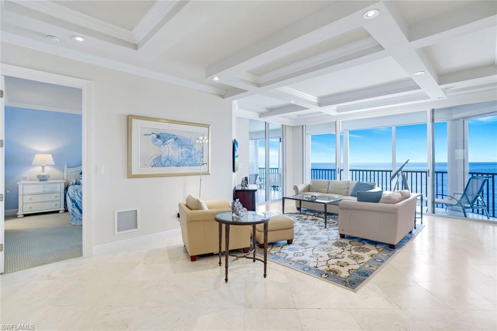 SEA CHASE - Residential