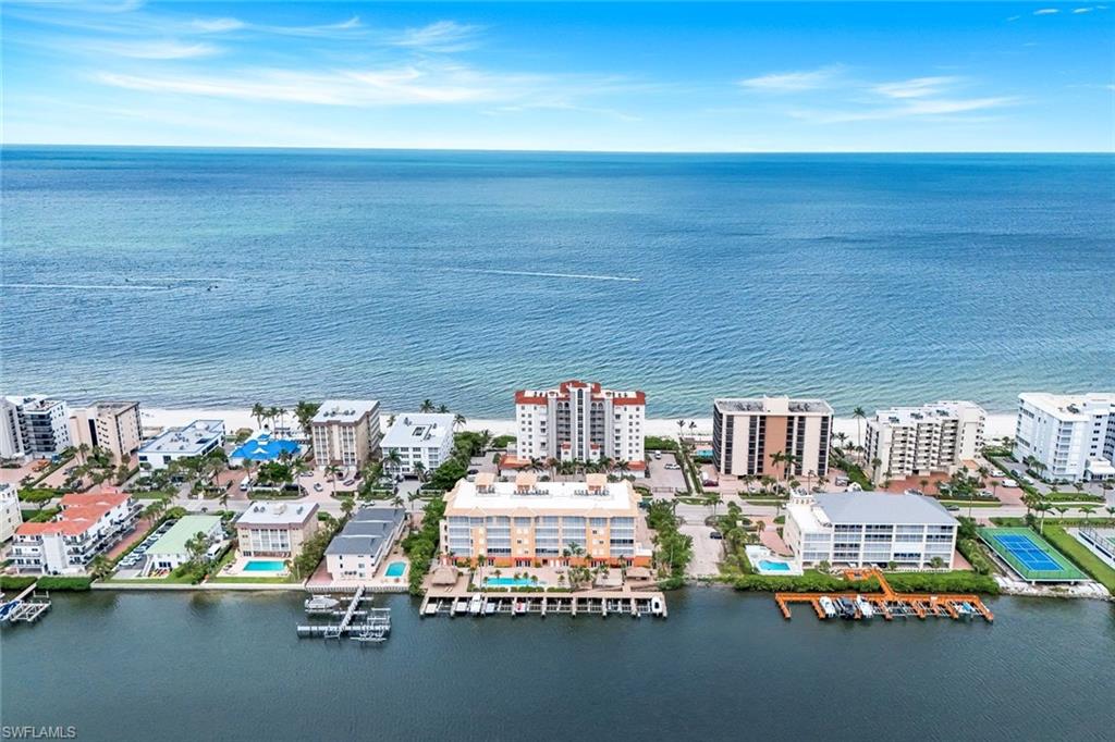 SEA CHASE - Residential