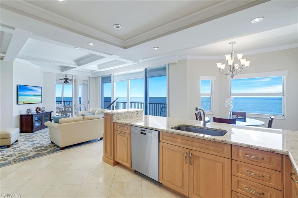 SEA CHASE - Residential