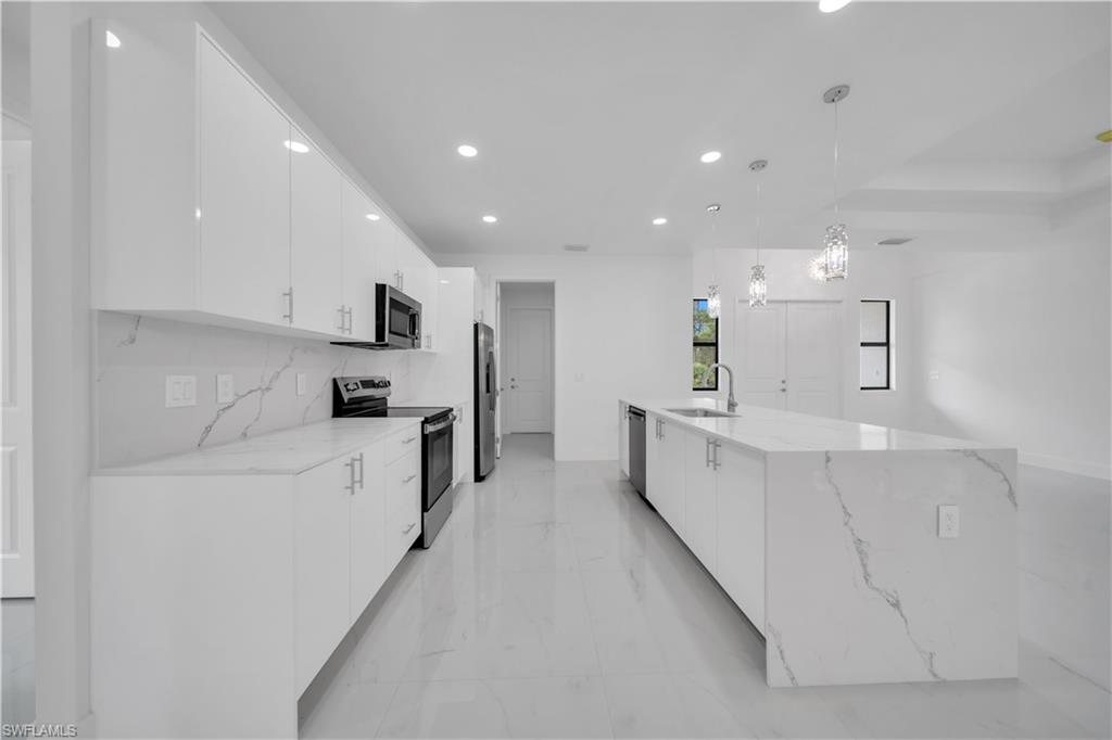 LEHIGH ACRES - Residential Lease