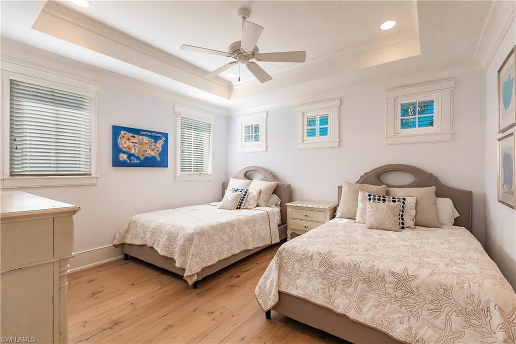 OLDE NAPLES - Residential