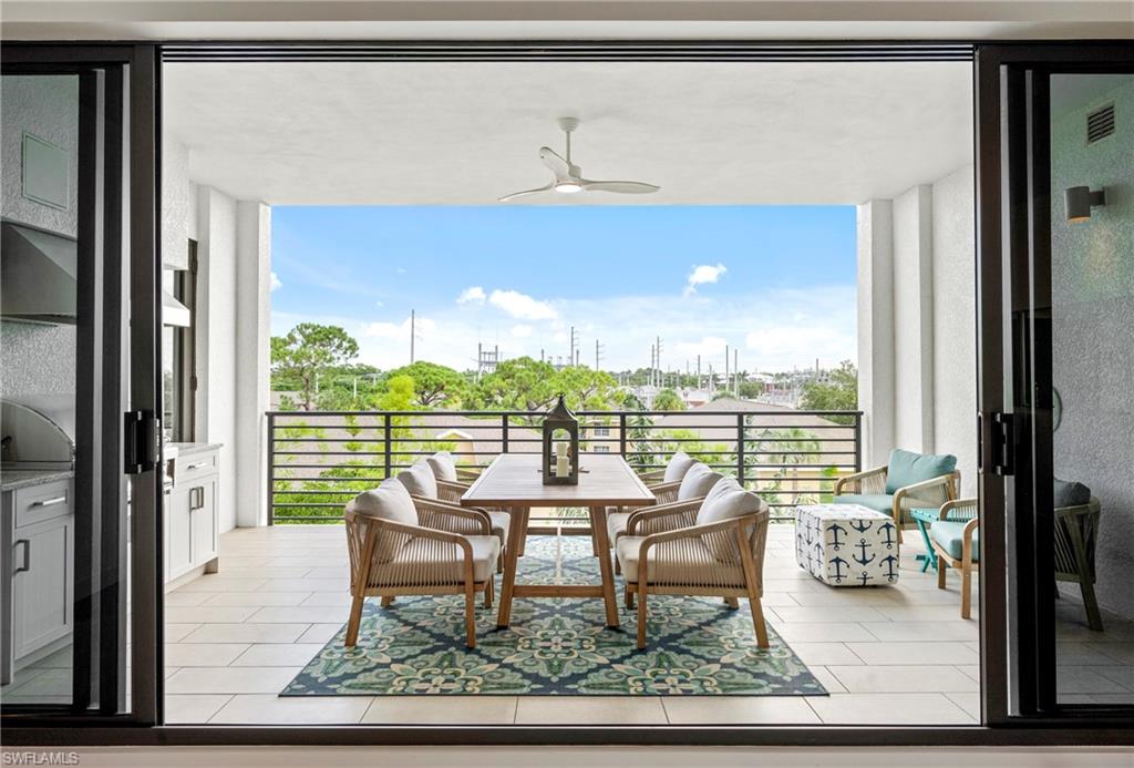 ELEVEN ELEVEN CENTRAL - Residential