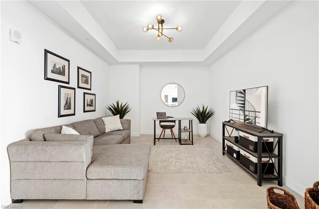 ELEVEN ELEVEN CENTRAL - Residential