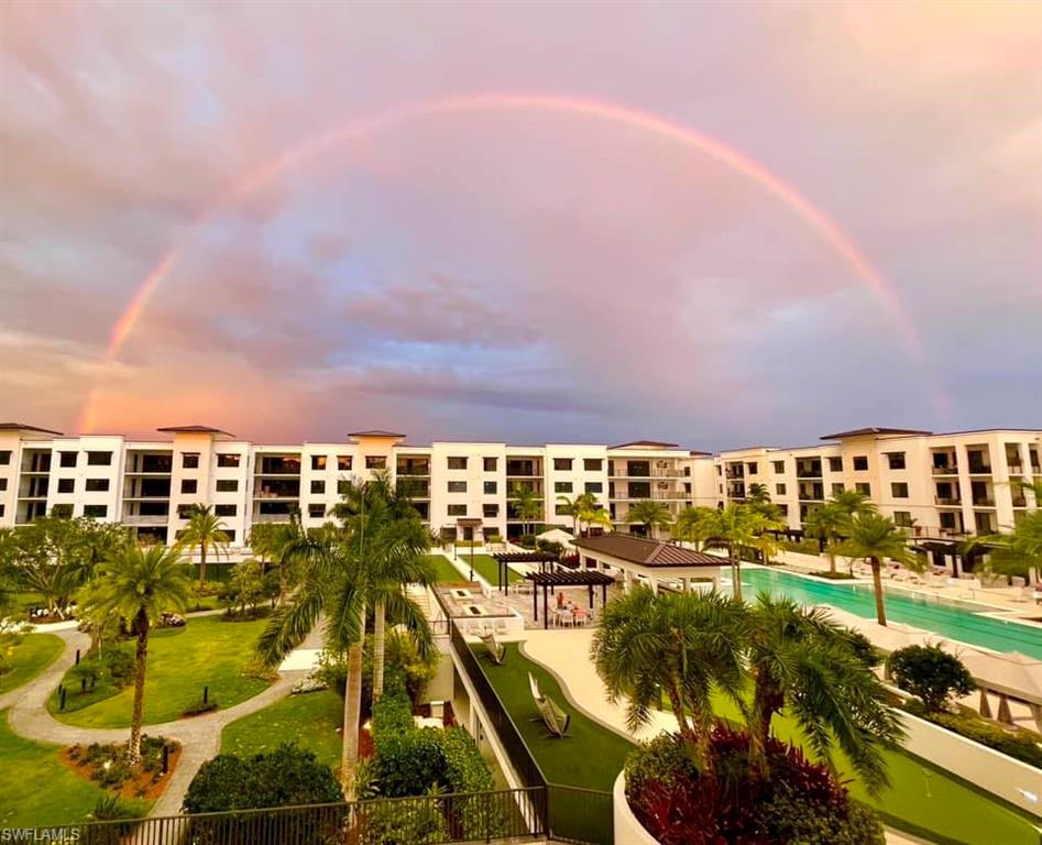 ELEVEN ELEVEN CENTRAL - Residential