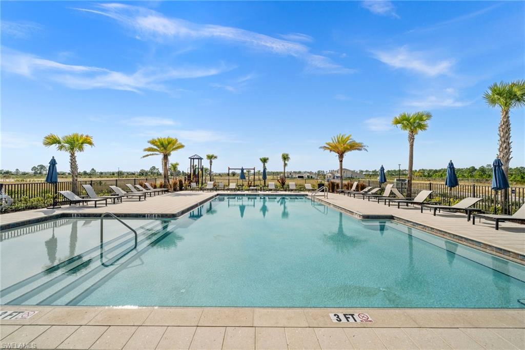 CREEKSIDE RUN - Residential