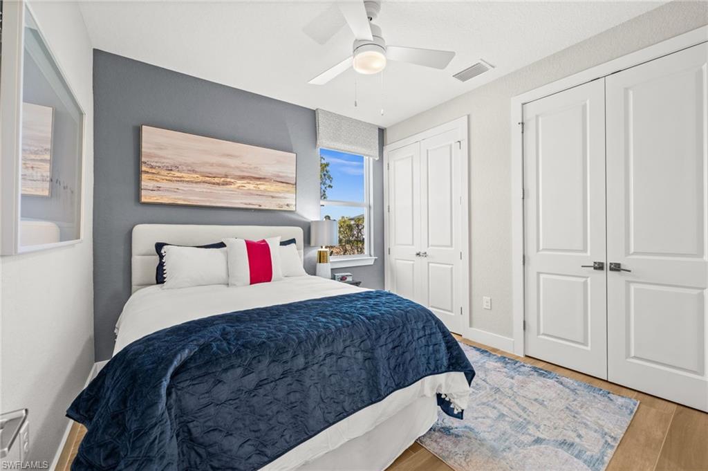 CREEKSIDE RUN - Residential