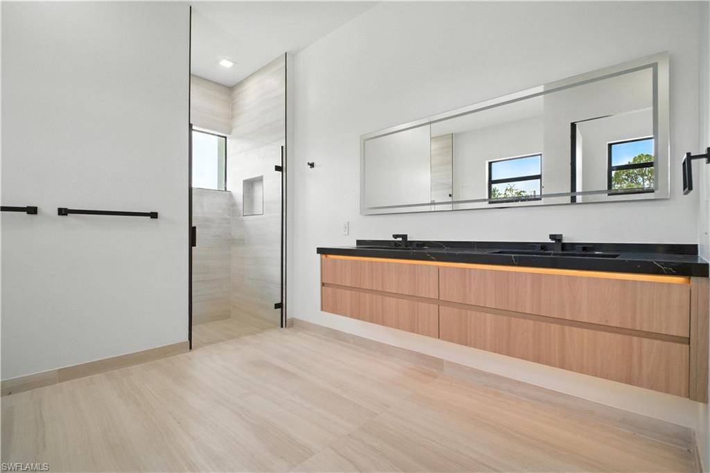 PORT CHARLOTTE - Residential