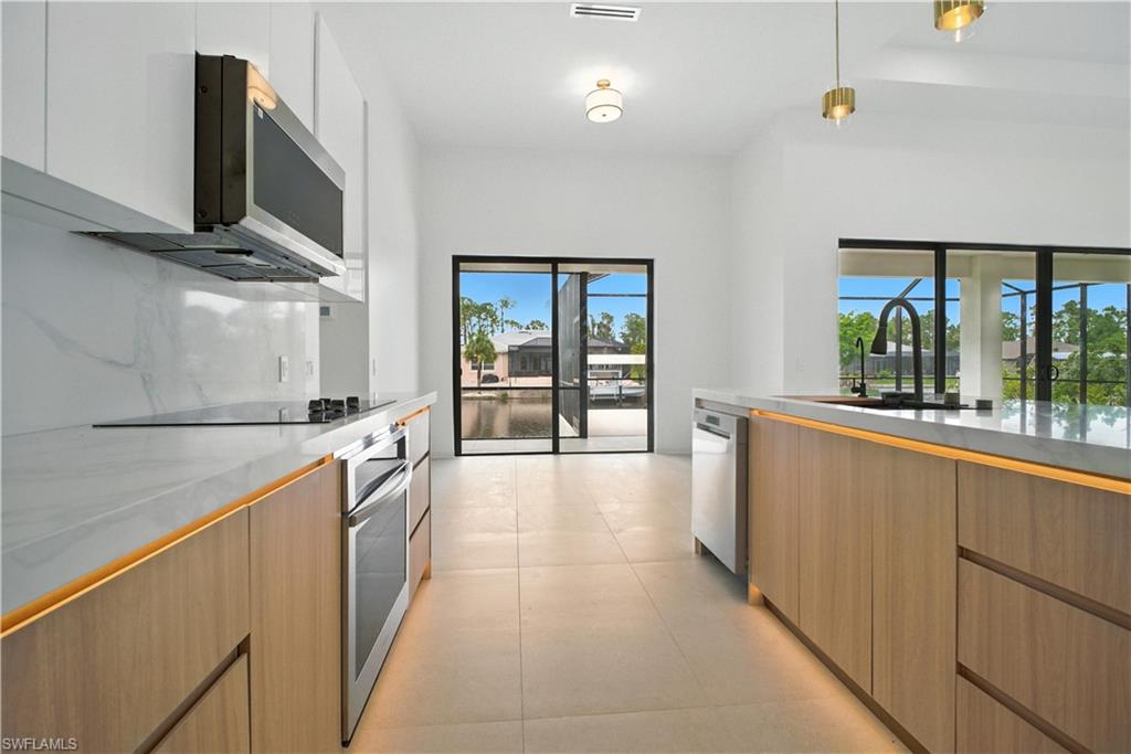 PORT CHARLOTTE - Residential