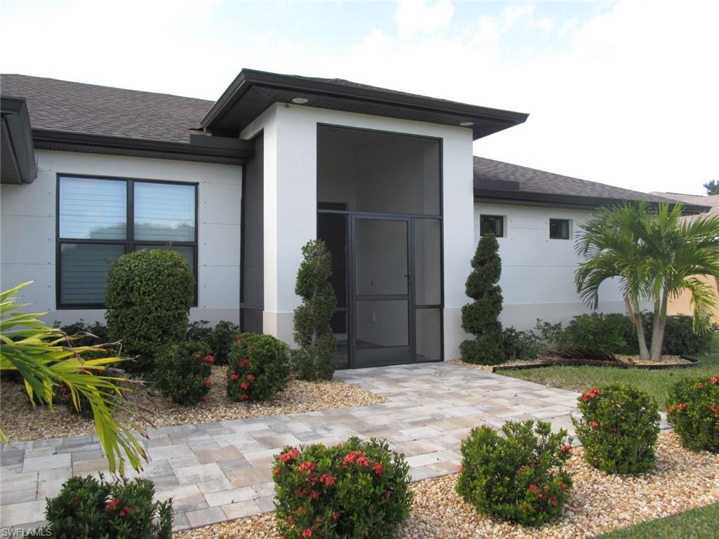CAPE CORAL - Residential
