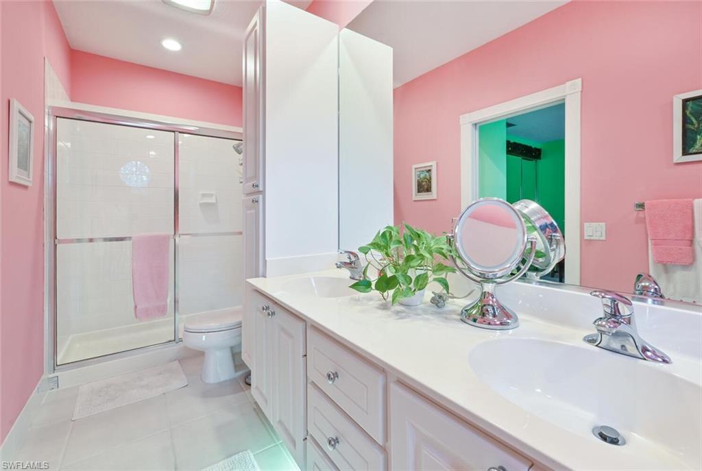 ISLAND WALK - Residential