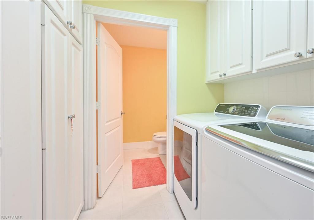 ISLAND WALK - Residential