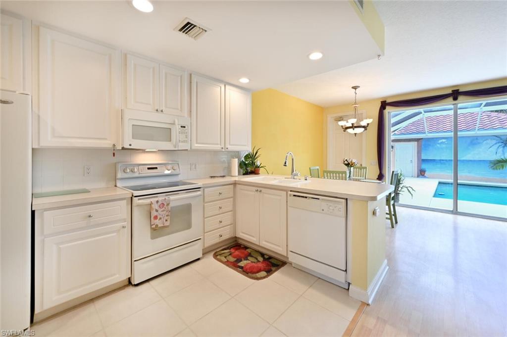 ISLAND WALK - Residential