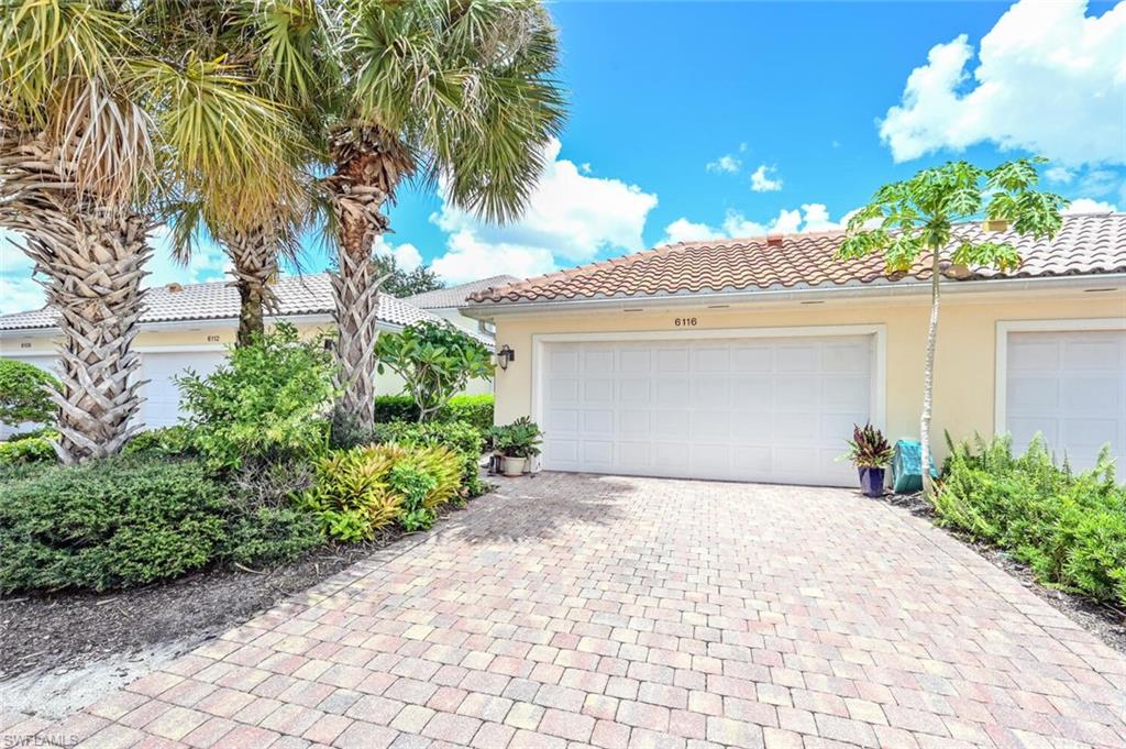 ISLAND WALK - Residential