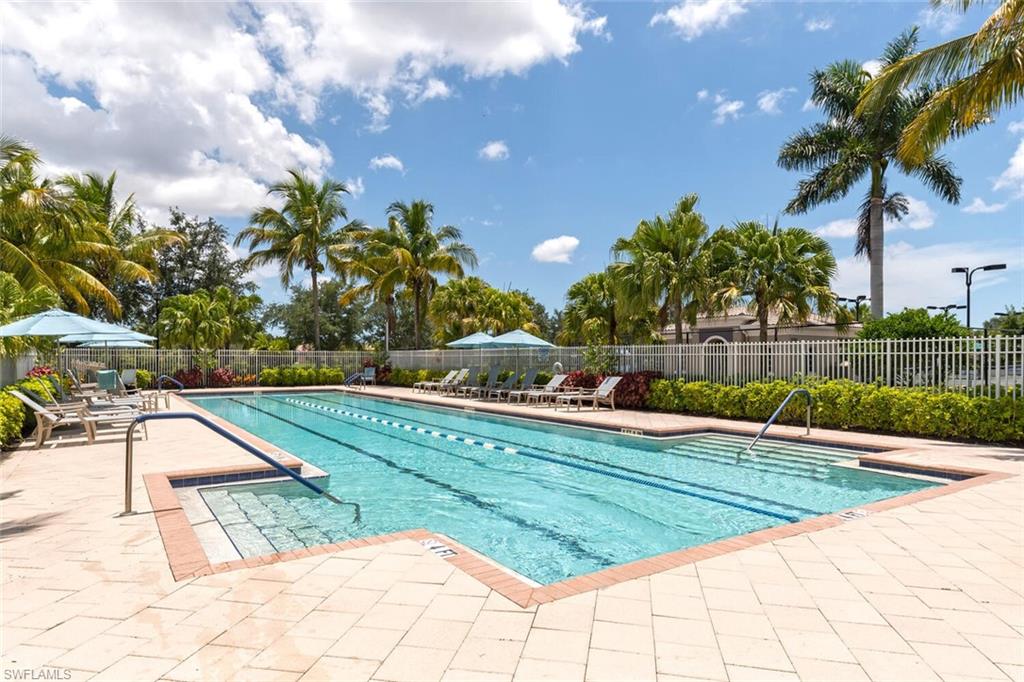 ISLAND WALK - Residential