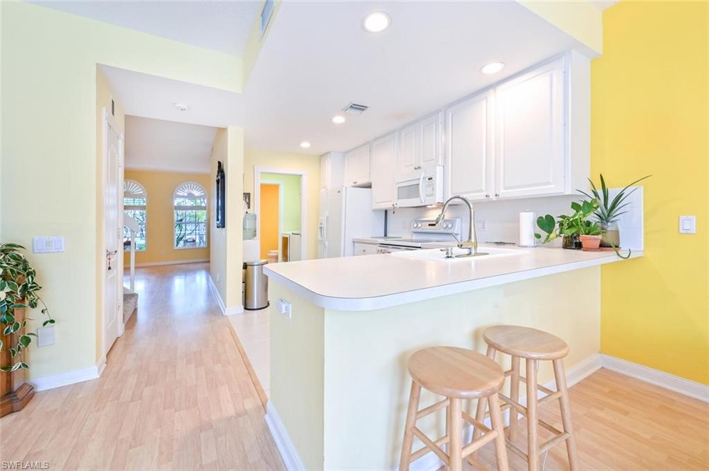 ISLAND WALK - Residential