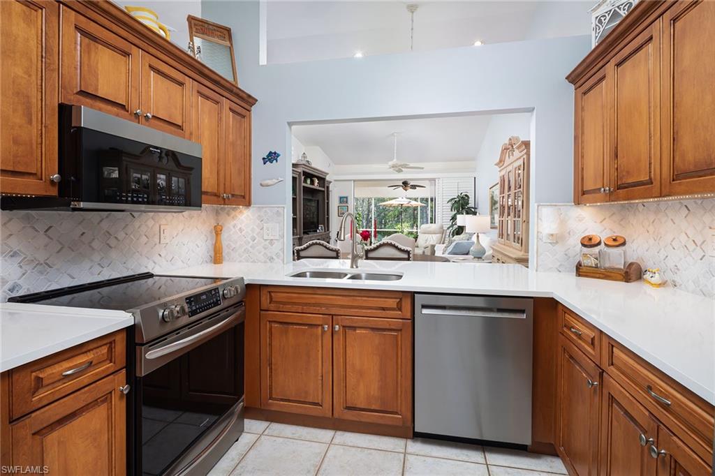 MONTEREY - Residential