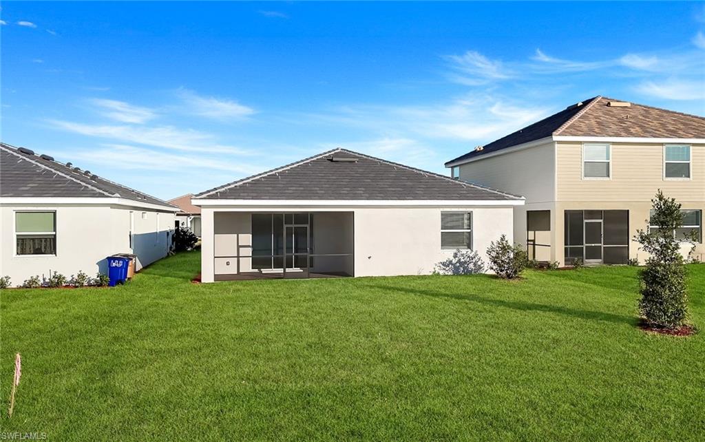 HAMPTON LAKES - Residential Lease