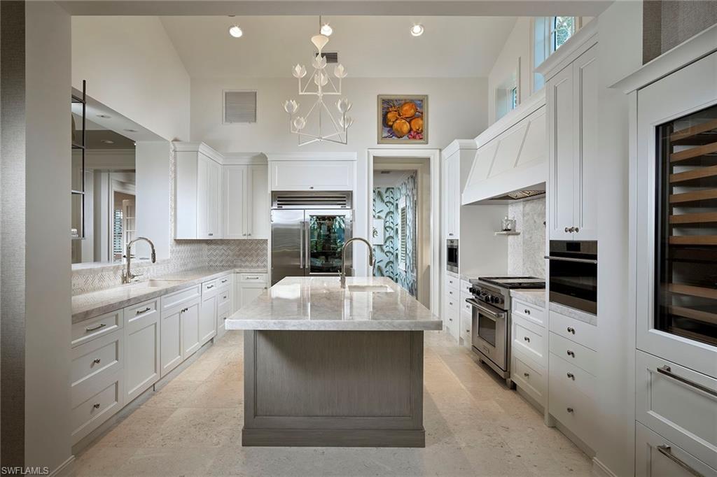 AQUALANE SHORES - Residential