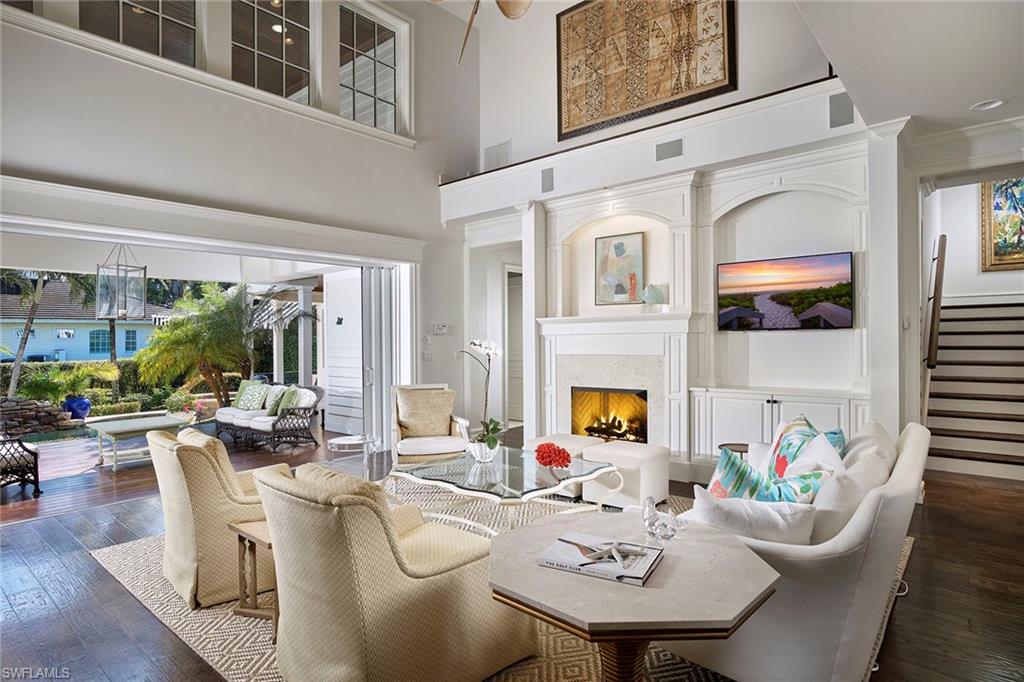 AQUALANE SHORES - Residential