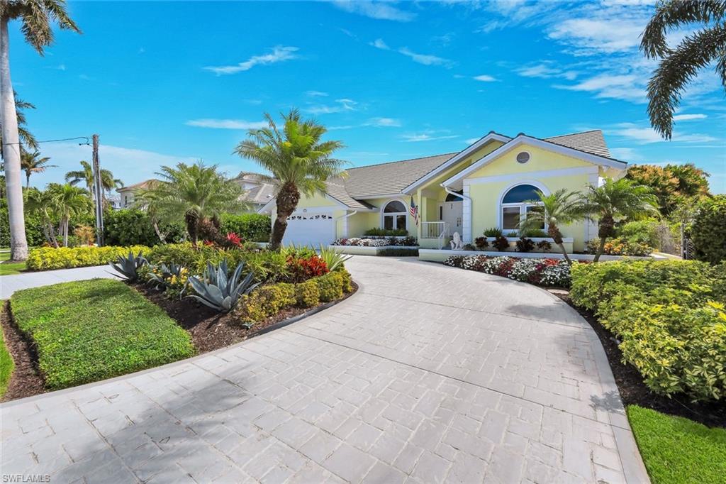 ROYAL HARBOR - Residential