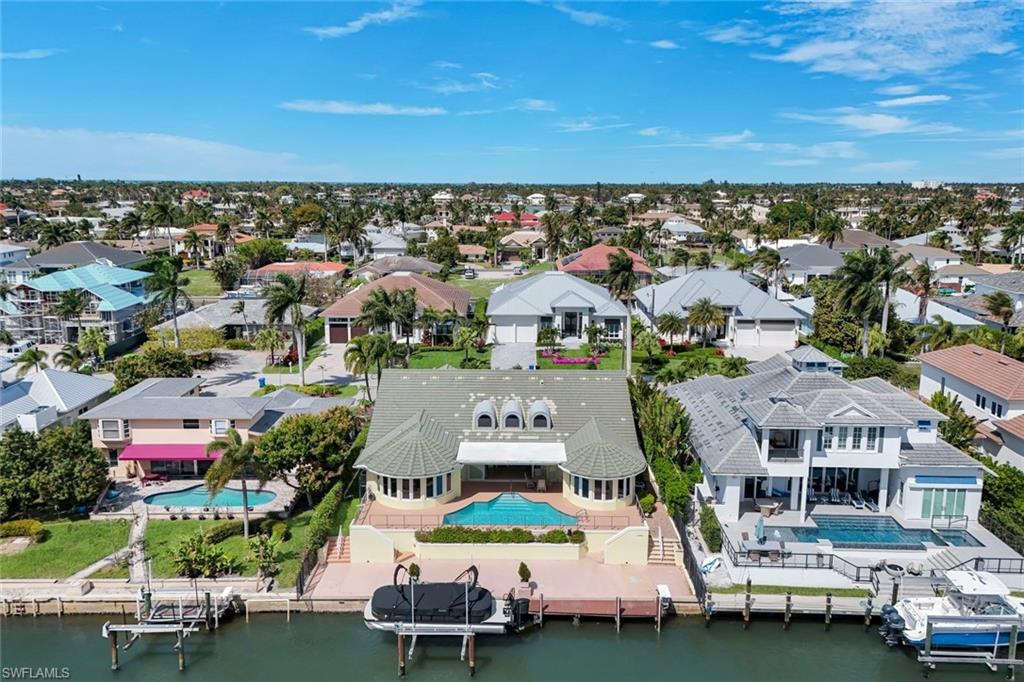 ROYAL HARBOR - Residential