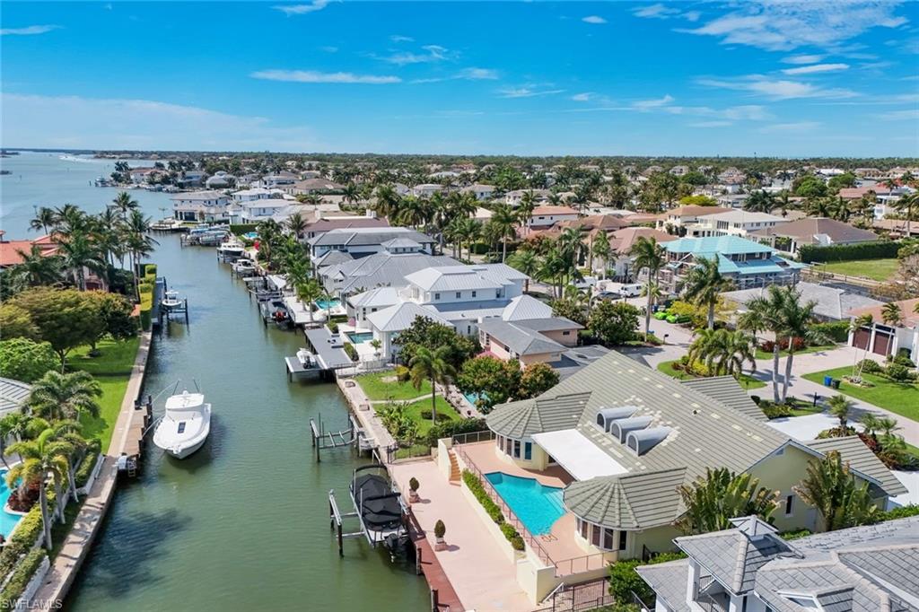 ROYAL HARBOR - Residential