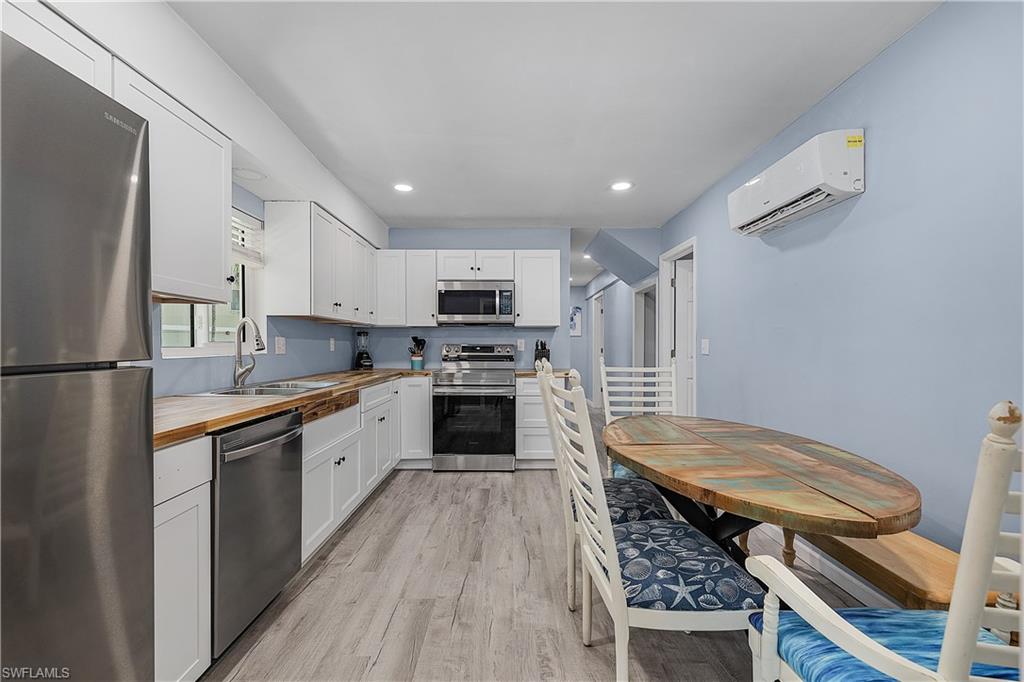 SANIBEL SURFSIDE CONDO - Residential