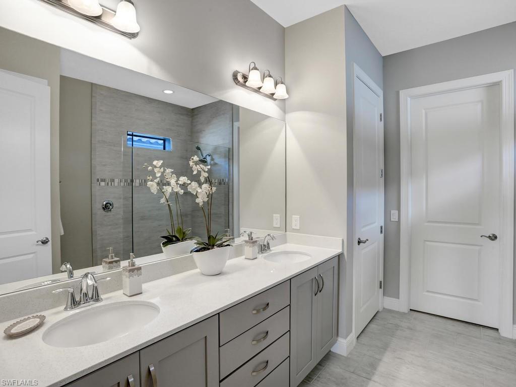 HAMPTON PARK - Residential