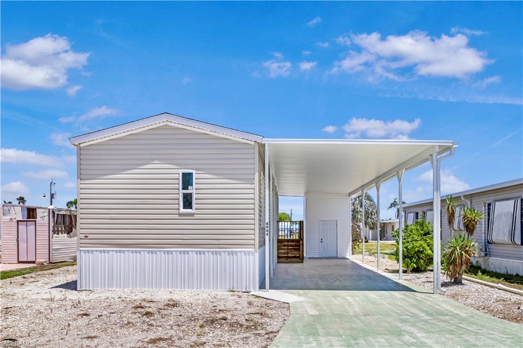 PINE ISLAND COVE - Residential