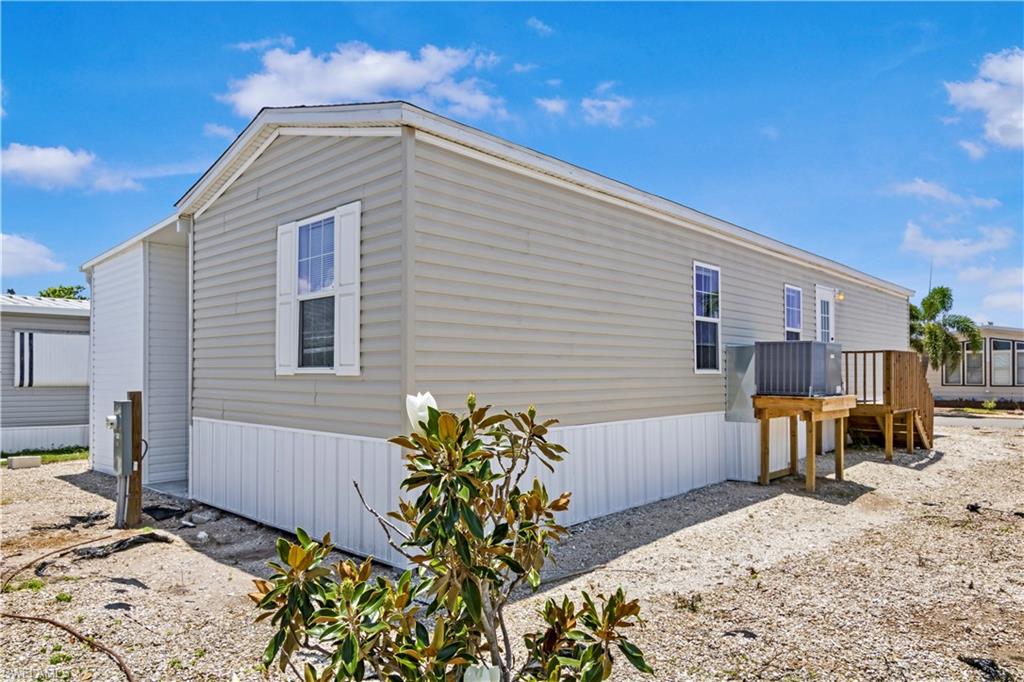 PINE ISLAND COVE - Residential