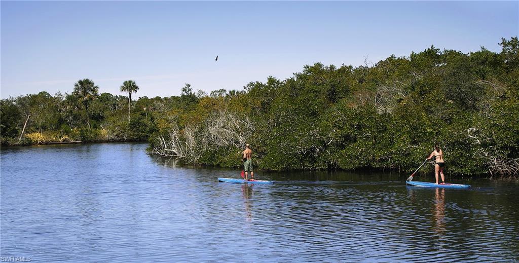 WESTLAKE COURT - Land