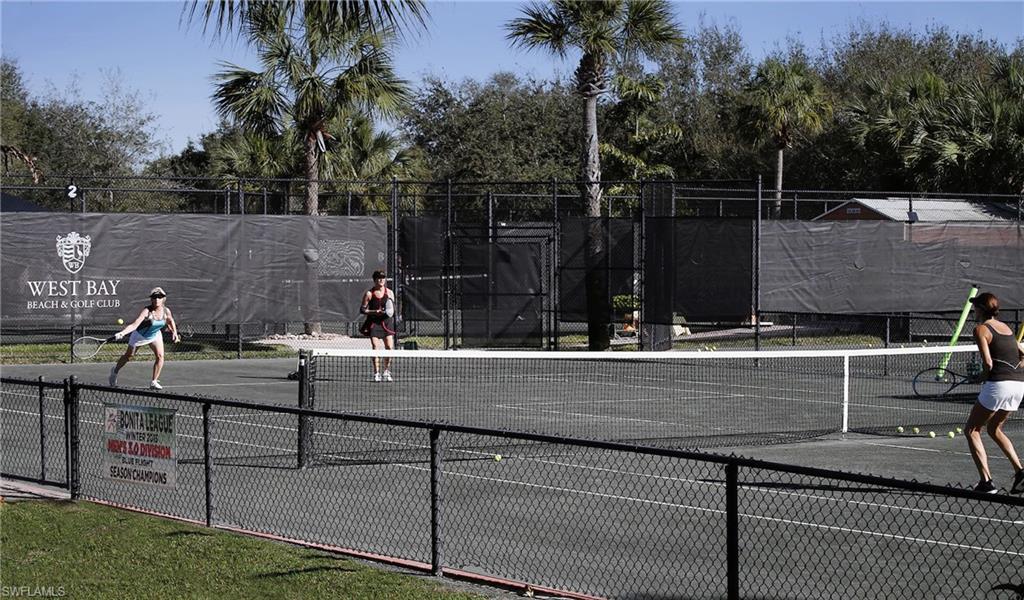 WESTLAKE COURT - Land