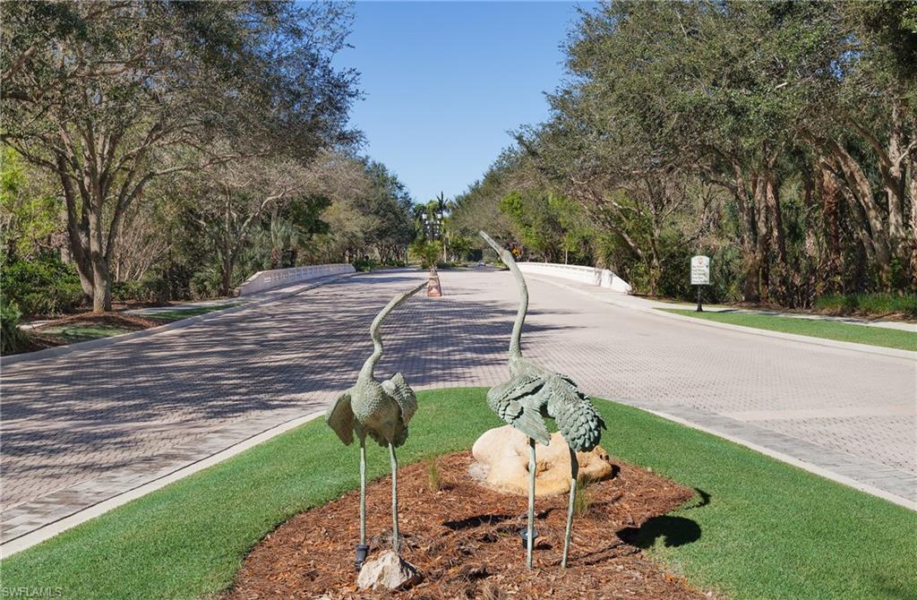 WESTLAKE COURT - Land