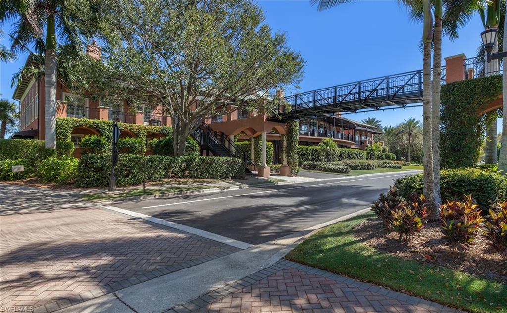 WESTLAKE COURT - Land