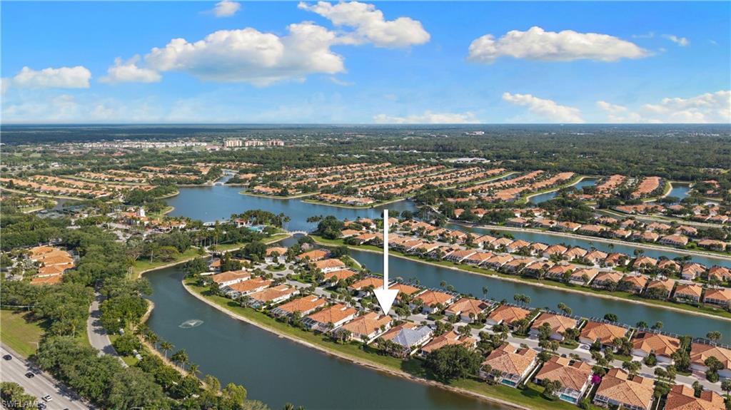 VILLAGE WALK - Residential