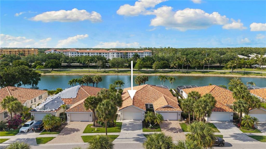 VILLAGE WALK - Residential