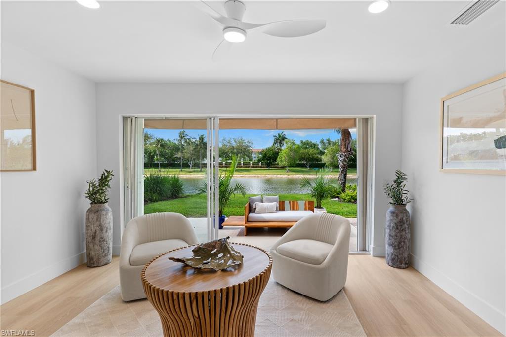 VILLAGE WALK - Residential