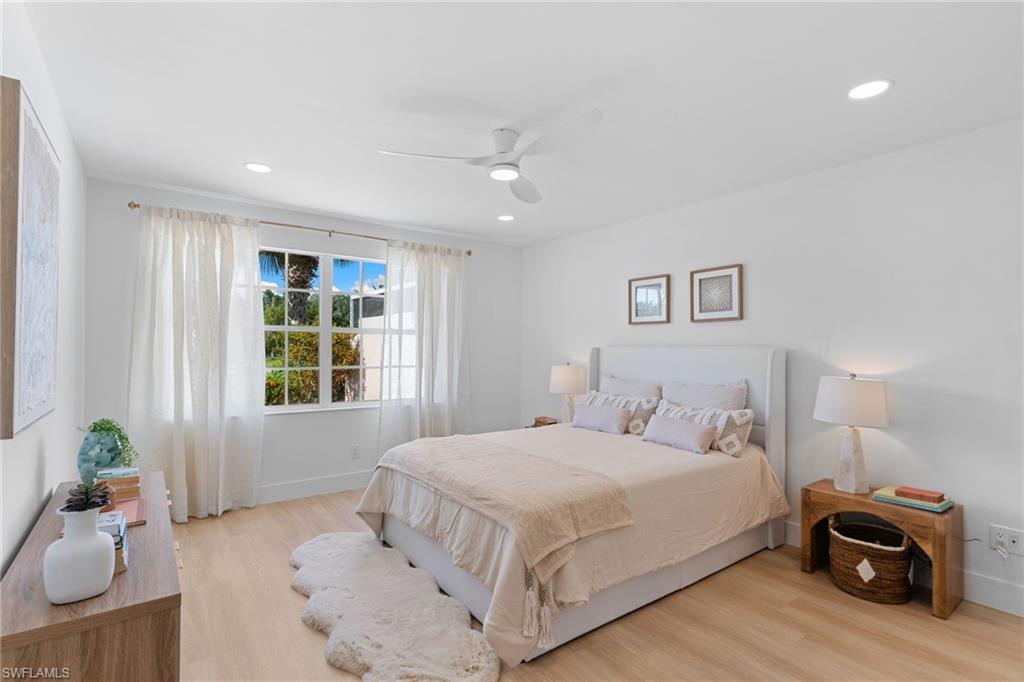 VILLAGE WALK - Residential