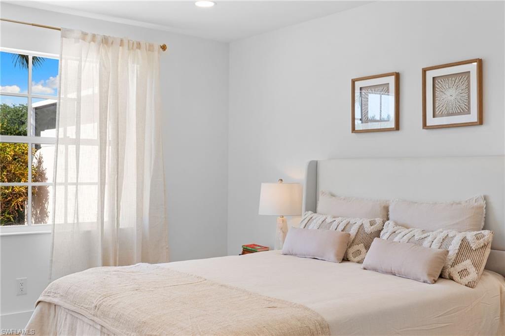 VILLAGE WALK - Residential