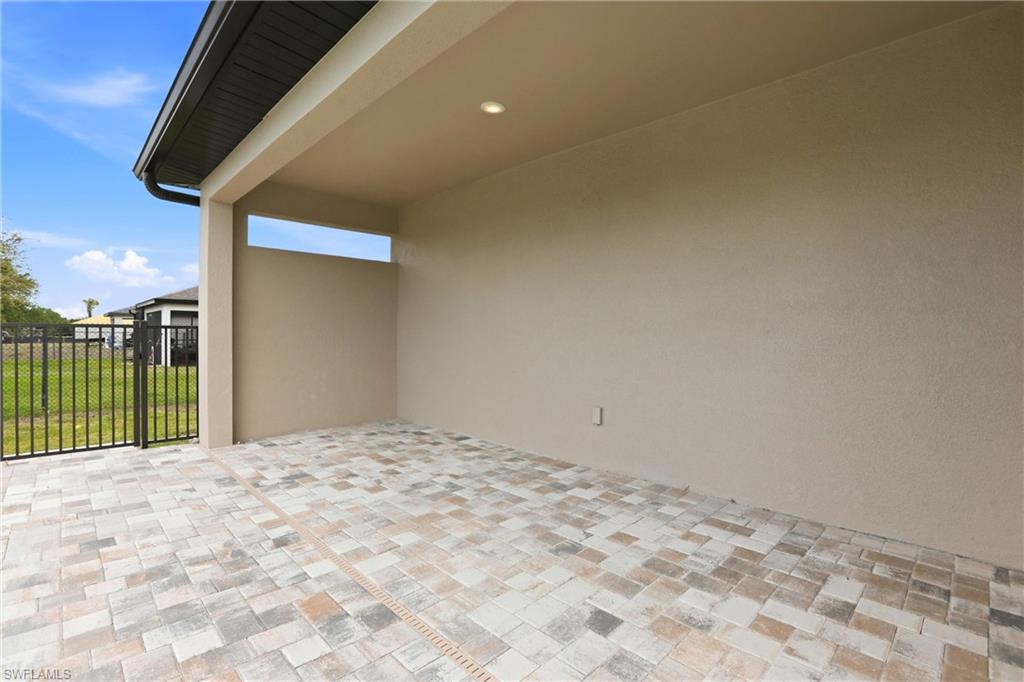 CAPE CORAL - Residential Lease
